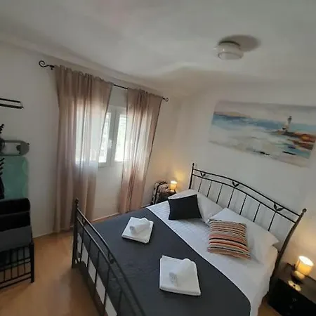 Apartamento Bucko Pazdigrad Split